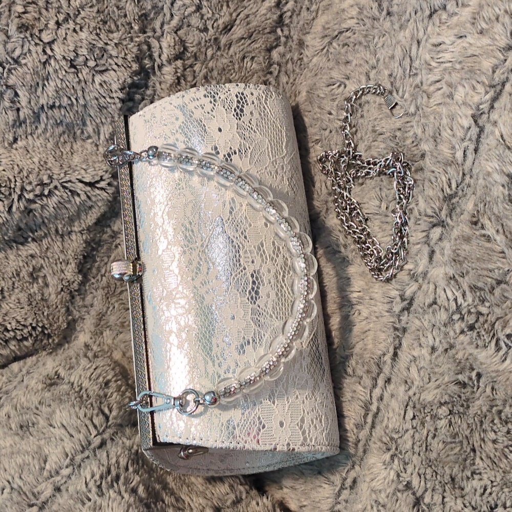 Nina Audra  Vintage Style White Lace Clutch